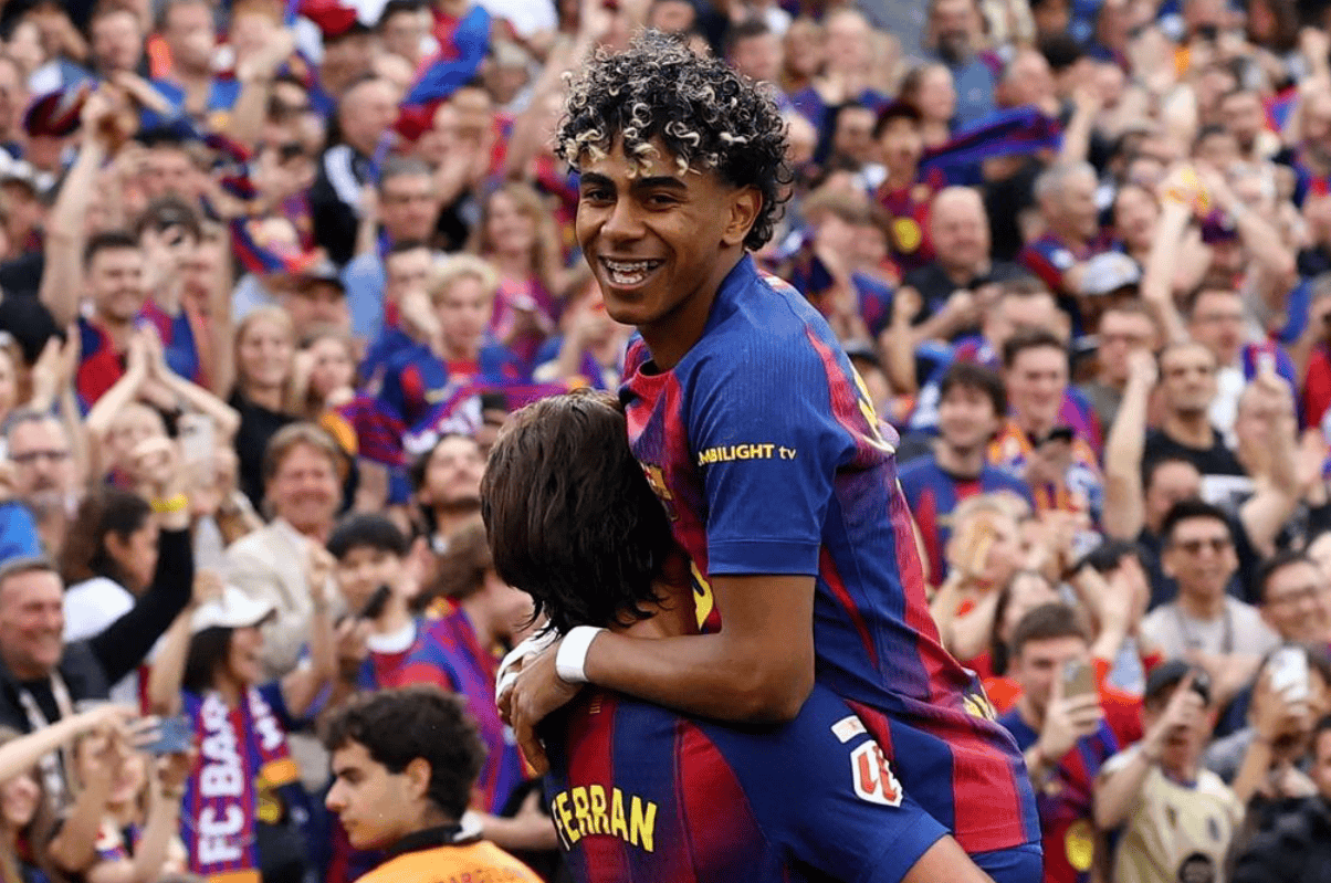 一场4-1,让弗里克创造历史,冠军恐无悬念:前2相差9分